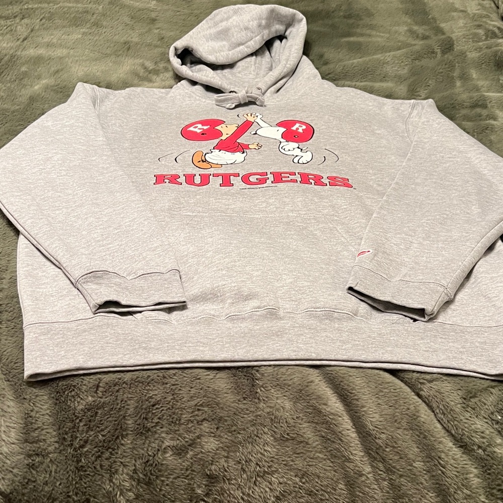 New Mens 3XL STREAKER SPORTS PEANUTS RUTGERS hoodie. Fits more like a 2XL